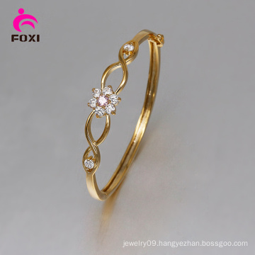 Foxi Latest Design Fashion Jewelry Women′s Gold Color CZ Bangles